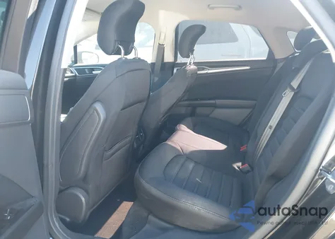 2015 Ford Fusion Se from USA, damaged, VIN 1FA6P0H71F5101640